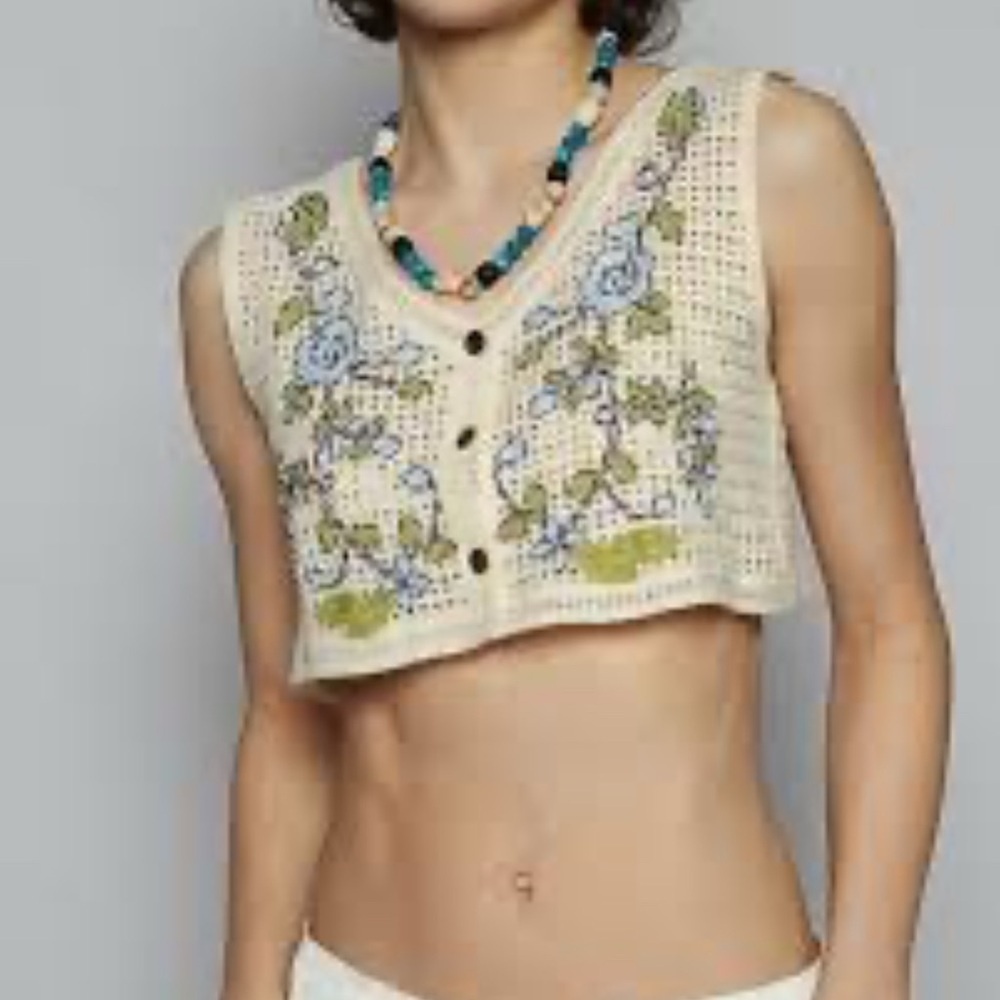 POL Embroidered Cream Crochet Crop Top Sz One Y2K Boho Chic SMC107 New